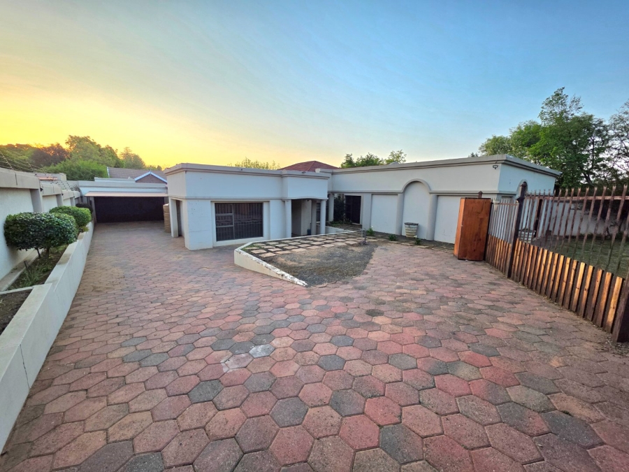 3 Bedroom Property for Sale in Eureka Free State